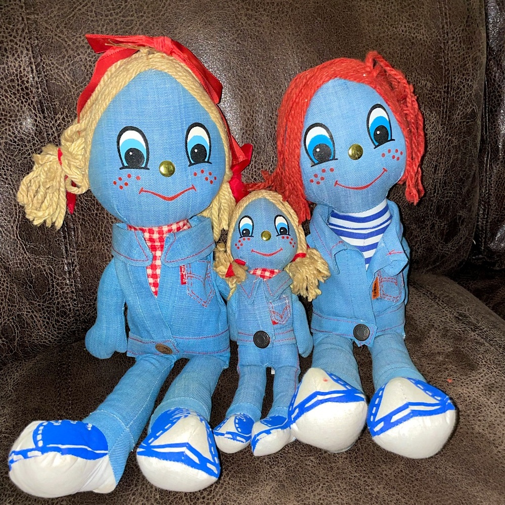 Vintage Levi’s Rag Doll Set !